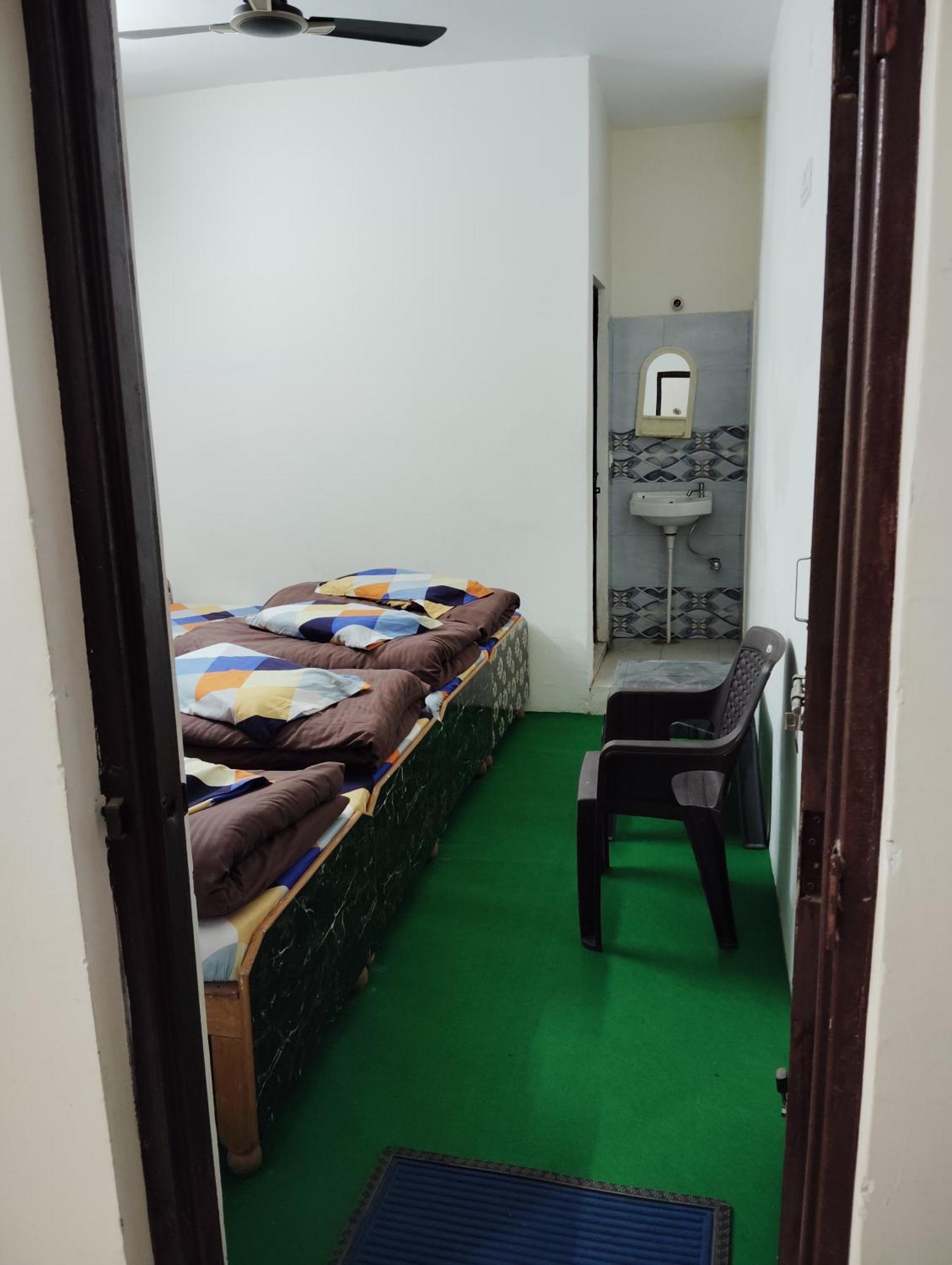 Hotel Narayana Residency Gupta Kāshi Exteriér fotografie